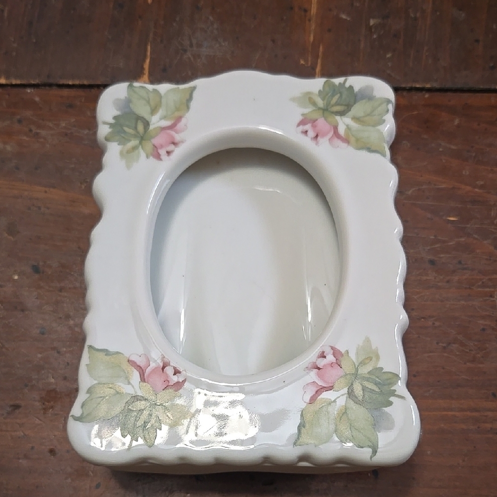 Vintage Floral Ceramic Picture Frame